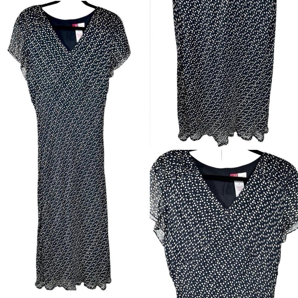 JM Collection maxi dress, 10, v-neck, ruffle sleeves, fitted bodice Sexy Western